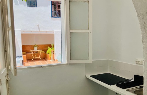 La Llotja-Born Hostel | Hostal Pons