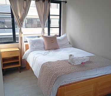Miraflores Bajo House | Hostal Tayupanda