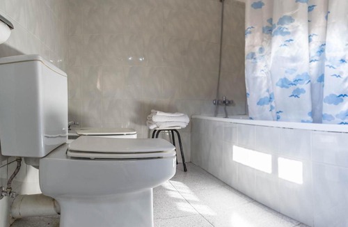 Balaguer House | Hostal Urgell