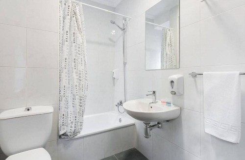 Oeste Hostel | Hostal Uria