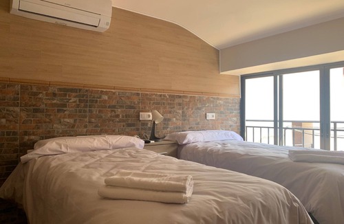 Valdeverdeja Hostel | Hostal Valdeverdeja