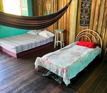 Maracana Hostel | Hostel Bamaica Algodoal - Espaço Curupira