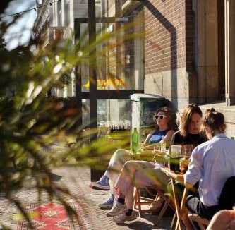 Zwolle City Centre Hostel | Hostel & Bar De Basis