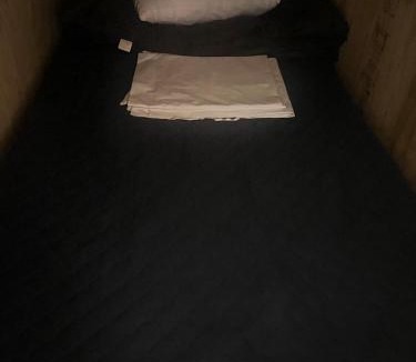 Iriya Hostel | Hostel Bedgasm