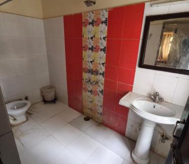 Kanoi Hostel | Hostel city views