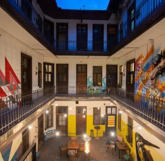 Old City Hostel | Hostel Cornel