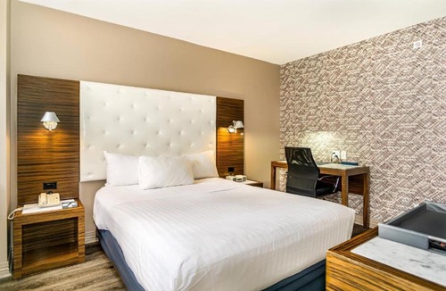 Hudson Square Apartment | Hostel,Dom