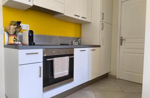 Nice City Centre Hostel | HOSTEL MEYERBEER - Rooms and Apartments