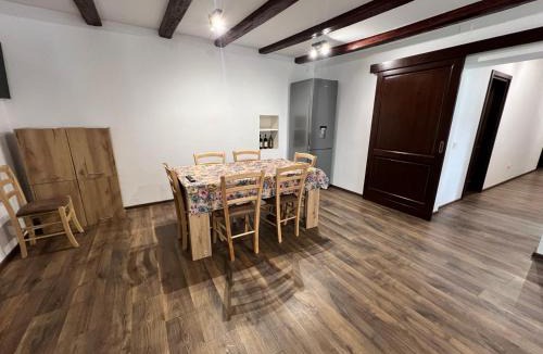 Richis Hostel | Hostel Omul Verde