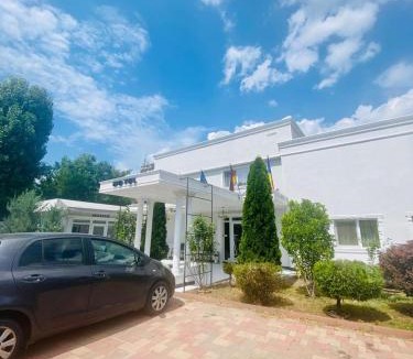 Buzau Hostel | Hostel Orhideea