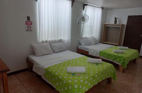 Rio Cuarto de Grecia House | Hostel Orozco - Costa Rica