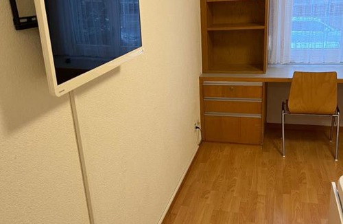 Zuchwil Hostel | HoStel Self Check-In Solothurn