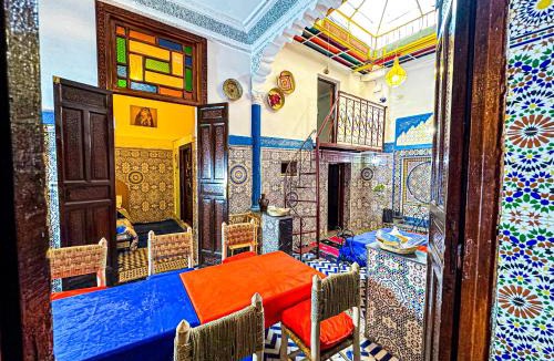 Talaa Hostel | Hostel Speakeasy Fes