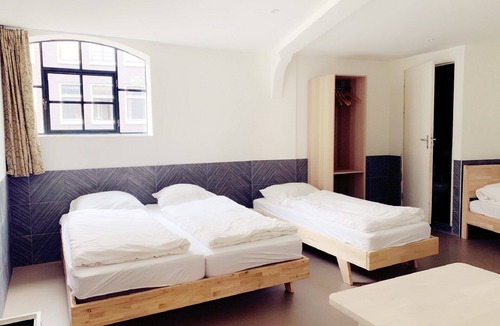 Red Light District Hostel | Hostel The Globe