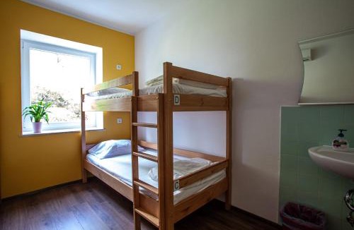 Portoroz Hostel | Hostel Trobenta in Oblak