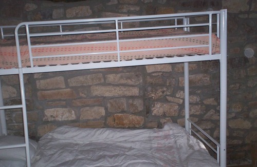 Fores House | Hostel type room for hikers and BTT's in La Ruta del Cister 110kms BCN