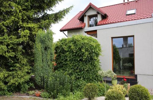 Grudziadz Hostel | Hostel w ogrodzie