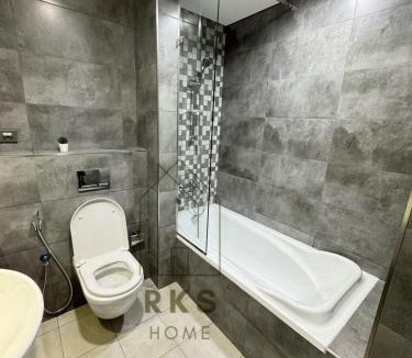Business Bay Hostel | Hostel with Private Room Downtown Business Bay-Oval Tower