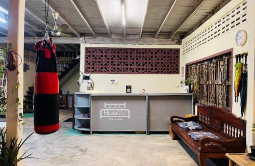 Phitsanulok Hostel | HostelBed and Retreat Phitsanulok