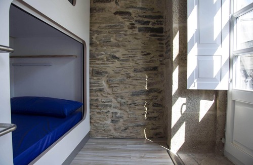 Lugo Hostel | HOSTELCROSS