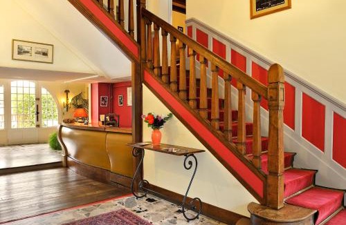 Chaumont-sur-Loire Hotel | Hostellerie Du Chateau