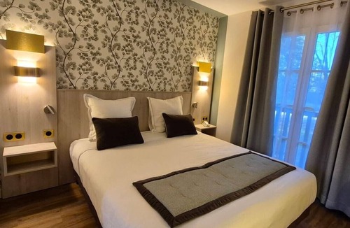 Royallieu Village Hotel | Hostellerie Du Royal Lieu