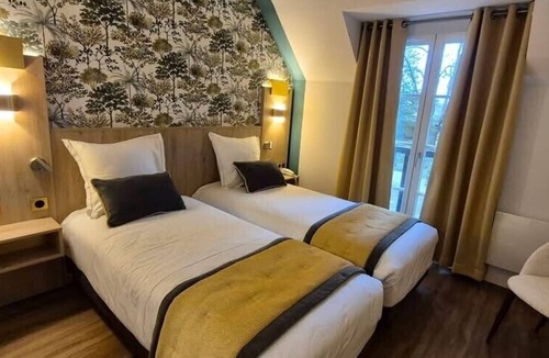 Royallieu Village Hotel | Hostellerie Du Royal Lieu