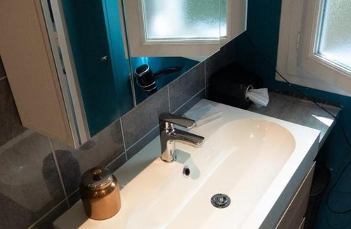 Amerique Apartment | HostnFly apartments - Bright apartment close to Buttes Chaumont
