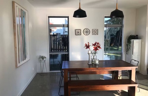 Whangamata House | Hosts on the Coast Whanga Escape