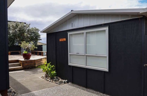 Whangamata House | Hosts on the Coast Sandy Toes on Sylvia