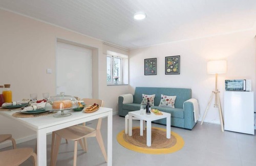 Beijos Apartment | HostWise - Solar dos Pisões D