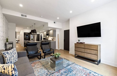 Central Northside Apartment | ★HostWise Stays★ No Stairs ★ Mexican War Streets ★ Family Friendly!