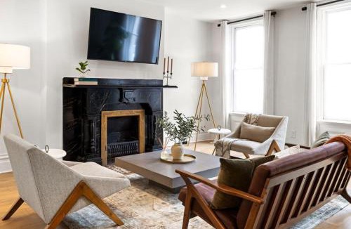 Central Northside Apartment | HostWise Stays - The Palo - Stylish War Streets Retreat, Highly Walkable