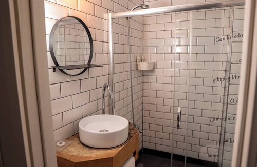 Ortakoy Hotel | Hot Budget
