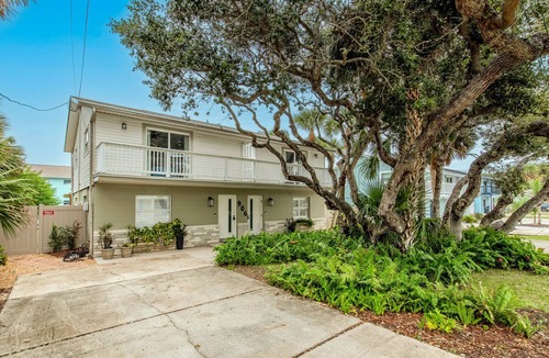 New Smyrna Beach House | <:>< HOT DEALS COZY-UPSCALE, WALK 2 BEACH/FLAGLER AVE, FENCED,CENTRAL BEACH.