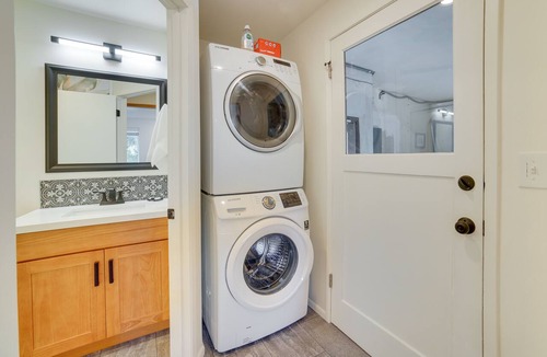 High Point House | Hot Tub, 5 Mi to Lumen Field! Newly Updated Home