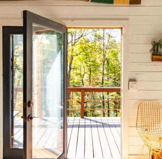 Berkeley Springs Ski Chalet | HOT TUB! Cozy Spa Haven Sleepy Creek Bliss Lodge