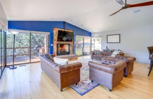 Pine House | Hot Tub, Fire Pit & Deck: Chic Arizona Retreat