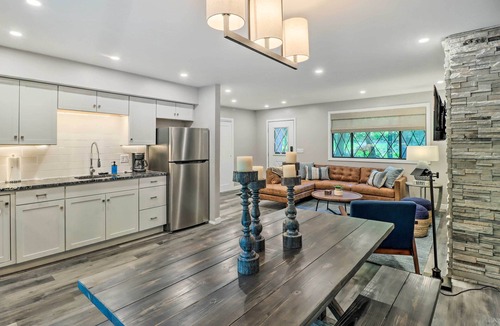 Gouldsboro House | Hot Tub & Fire Pit! Gem in Big Bass Lake Community