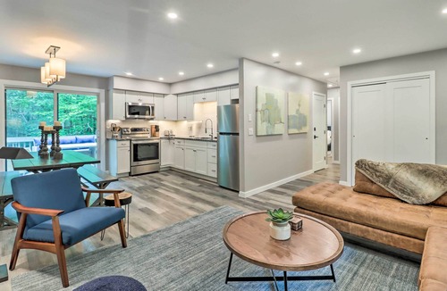 Gouldsboro House | Hot Tub & Fire Pit! Gem in Big Bass Lake Community