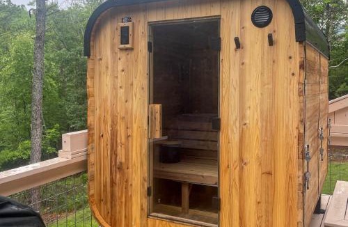 Pisgah Forest House | Hot Tub + Fire Pit: Modern North Carolina Retreat