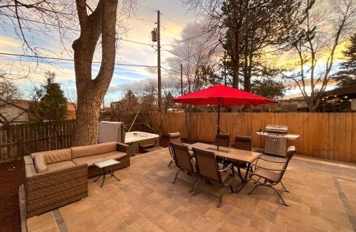 Lamar Heights Area House | Hot Tub, Pool Table, Fireplace, Sunny Patio