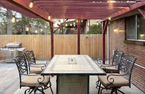 Lamar Heights Area House | Hot Tub, Pool Table, Fireplace, Sunny Patio