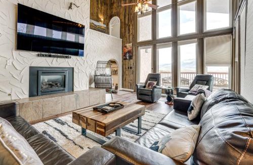 Dillon House | Hot Tub Relaxation: Luxe Summit Gem w/Mtn Views
