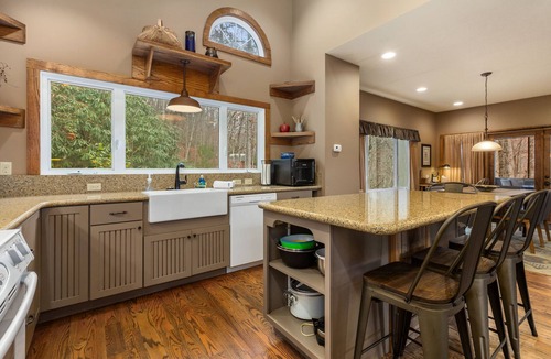 Fairview House | Hot tub, Rustic Elegance, In and outside fireplaces, Private, 10 miles to AVL.