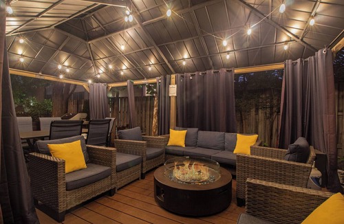 Burns Park House | Hot Tubs | Game Room | Saunas | Theater | Walk Stadium/Downtown/Park | Decks