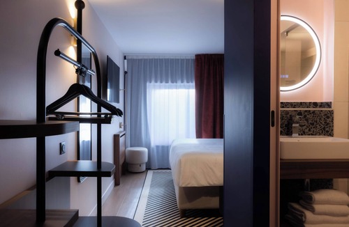 Saint-Just-Saint-Rambert Hotel | Hôtel 2M, The Originals Relais