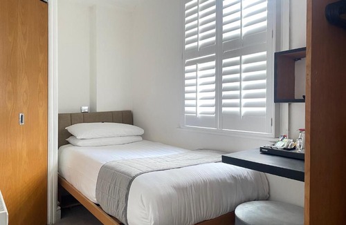 Bayswater Hotel | Hotel 63