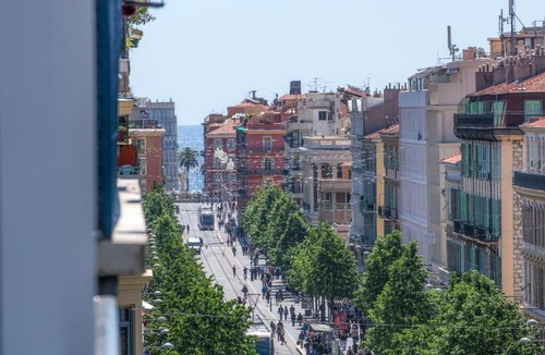 Centre Ville-Gare Hotel | Hotel 64 Nice