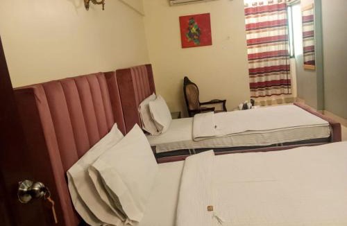 D.H.A. House | Hotel 7 DHA